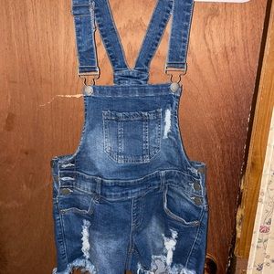 Brand New! never Worn! Overall shorts